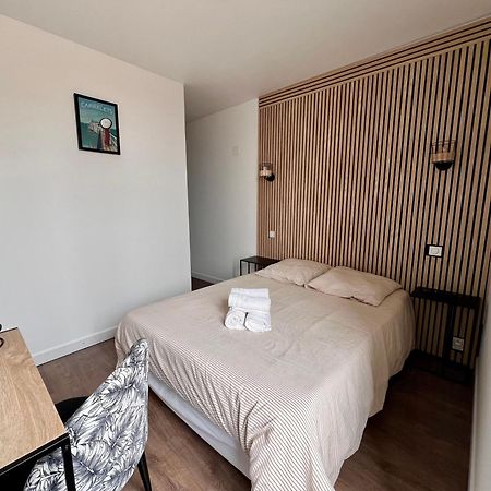 Logis Paul Massy Bed & Breakfast Meschers-sur-Gironde Exterior photo